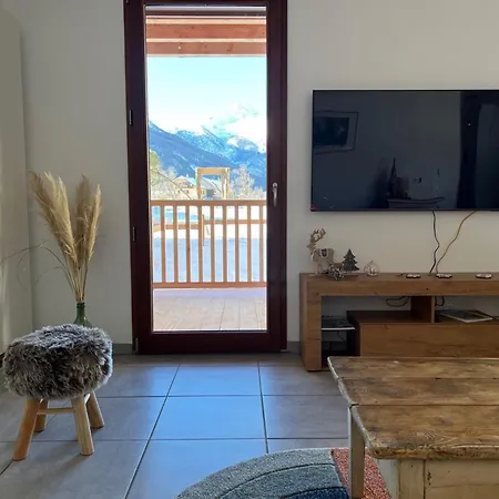 3 Pieces, 6 Pers., Terrasse, Jardin, Parking, Proche Pistes Et Navette, Serre Chevalier - Fr-1-762-51 *