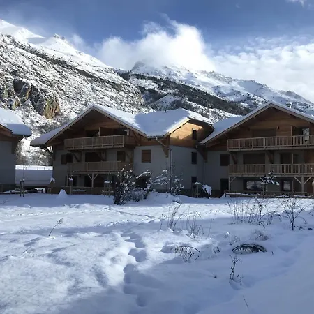 3 Pieces, 6 Pers., Terrasse, Jardin, Parking, Proche Pistes Et Navette, Serre Chevalier - Fr-1-762-51 Apartment *